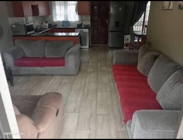 2 BEDROOM HOUSE FOR SALE IN VAALPARK
